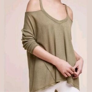 Anthropologie Deletta Millipa Cold Shoulder Swing Top in Olive Green, Size S